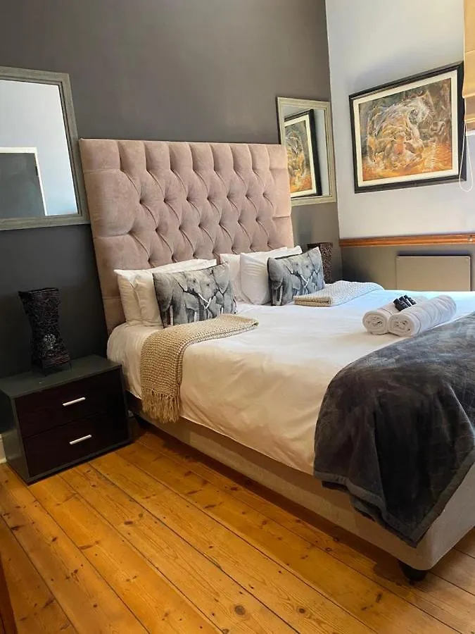 The Lions Guest House Cape Town